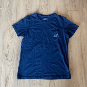 vineyard vines shirt size small